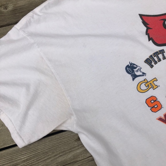 Vintage 2000s College ACC Cardinals shirt - Picture 3 of 3